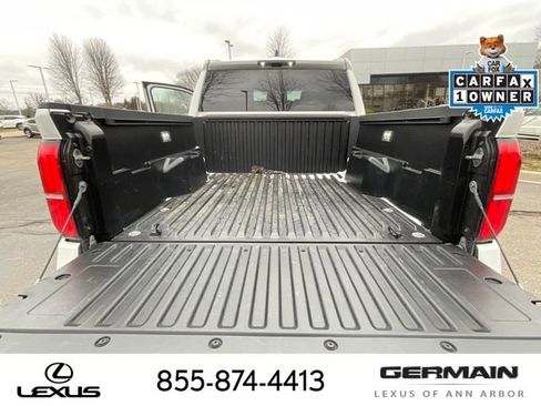 Used 2024 Toyota Tacoma TRD Off-Road image 22