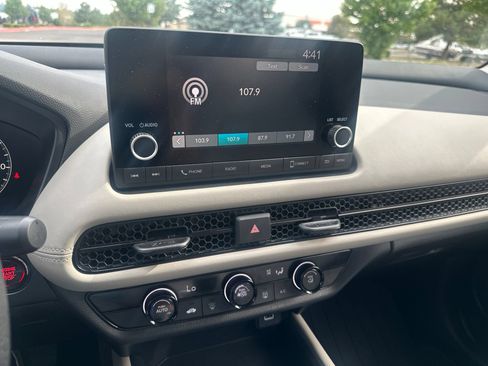 Used 2024 Honda HR-V LX image 19
