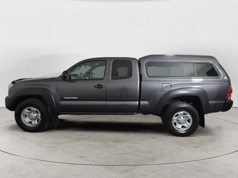 Used 2012 Toyota Tacoma 4x4 Access Cab V6 w/ Convenience Pkg image 2