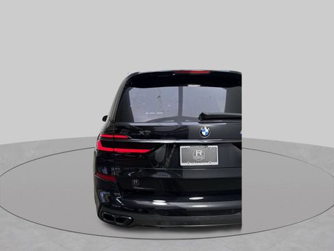 Used 2025 BMW X7 M60i w/ Executive Package AWD/4WD image 31