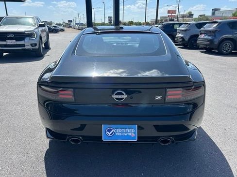 Used 2024 Nissan Z Performance w/ Floor Mat Package RWD image 6