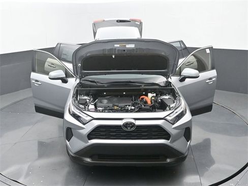 New 2025 Toyota RAV4 XLE image 33