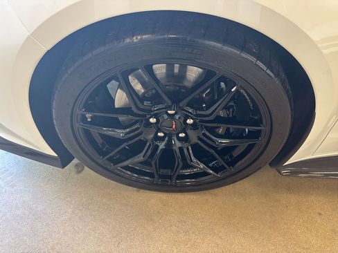 Used 2023 Chevrolet Corvette Z06 w/ Engine Appearance Package image 4