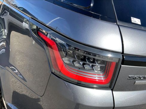 Used 2019 Land Rover Range Rover Sport Autobiography image 27