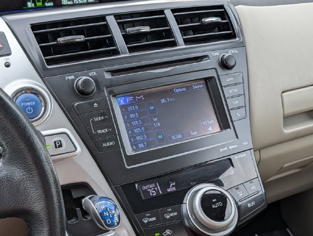 Used 2014 Toyota Prius V Five FWD image 16