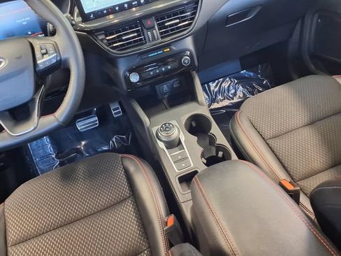 Certified 2024 Ford Escape ST-Line Select w/ Tech Pack #1 AWD/4WD image 13