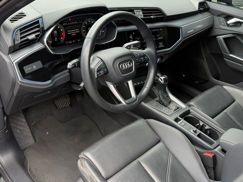 Used 2022 Audi Q3 2.0T Premium Plus AWD/4WD image 4