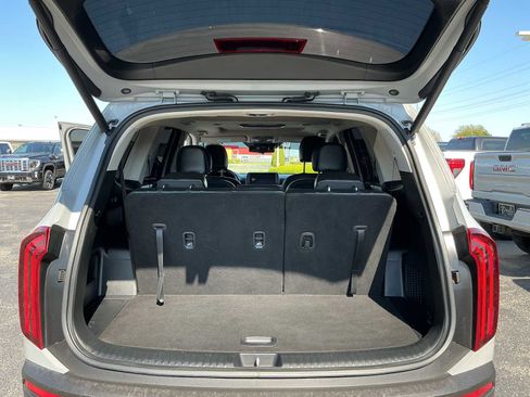 Used 2022 Kia Telluride EX w/ EX Premium Package AWD/4WD image 32