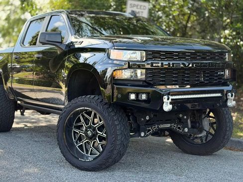 Used 2021 Chevrolet Silverado 1500 Custom Trail Boss w/ Midnight Edition image 9