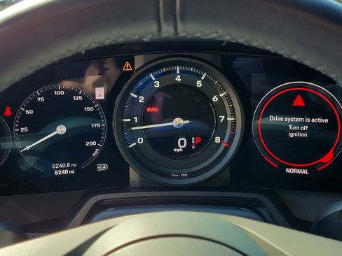 Certified 2024 Porsche 911 Targa 4S image 36