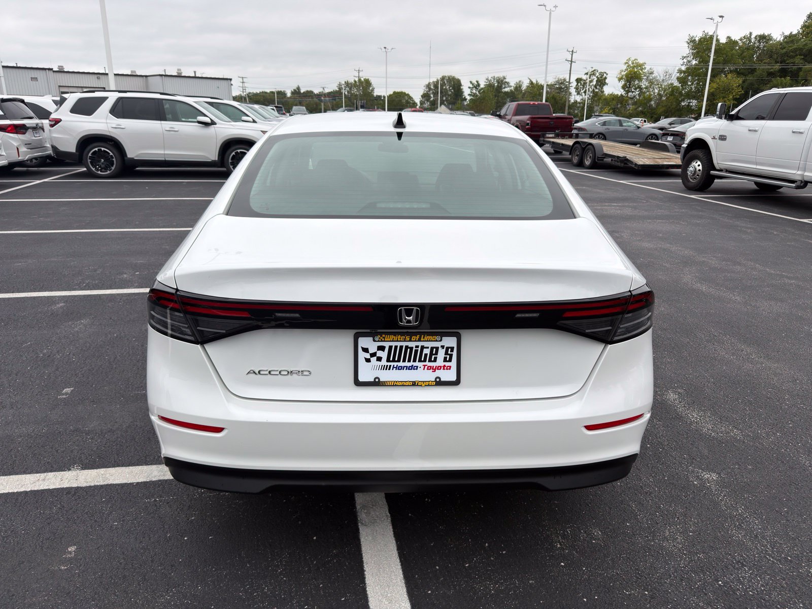 Used 2025 Honda Accord SE image 7