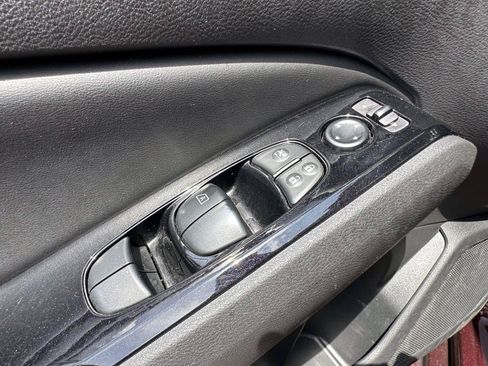 Certified 2023 Nissan Altima 2.5 SV AWD/4WD image 16