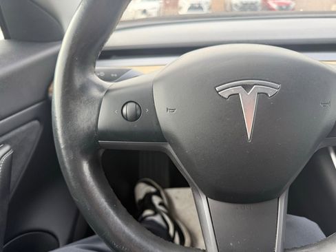 Used 2018 Tesla Model 3 Long Range image 18