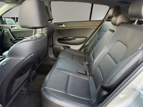 Used 2020 Kia Sportage EX w/ EX Technology Package FWD image 37