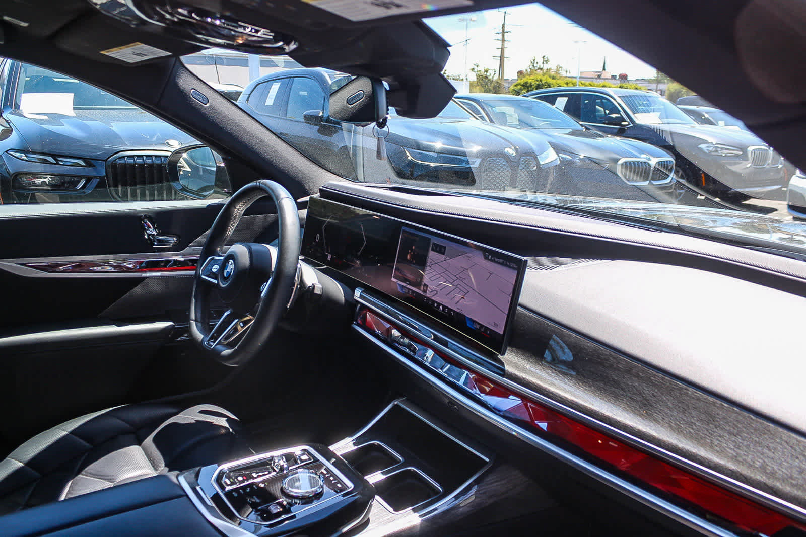 Used 2023 BMW 740i RWD image 16