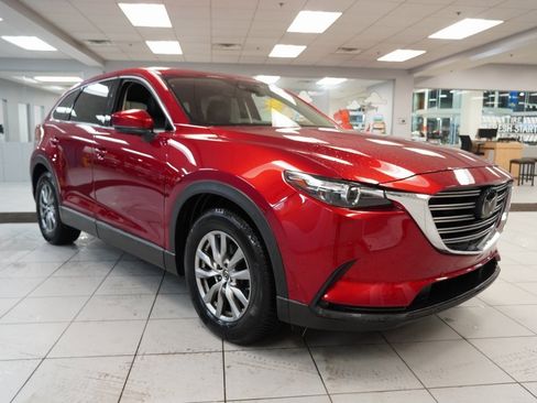 Used 2019 MAZDA CX-9 Touring w/ Touring Premium Package image 12