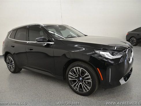Used 2025 BMW X3 xDrive30i w/ Premium Package image 7