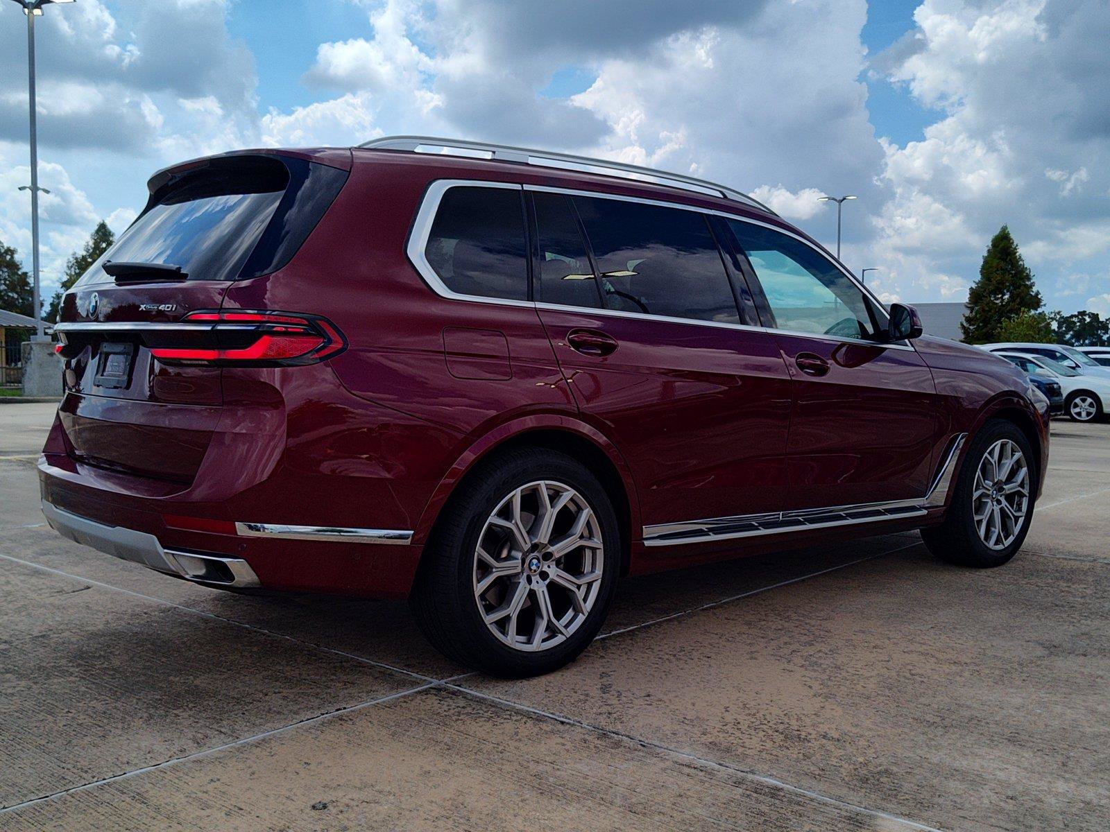 Used 2026 BMW X7 xDrive40i AWD/4WD image 7