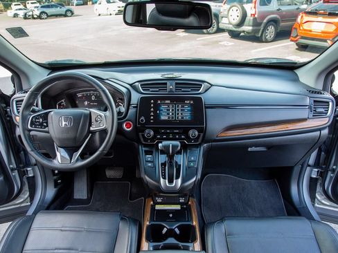 Used 2020 Honda CR-V Touring image 25