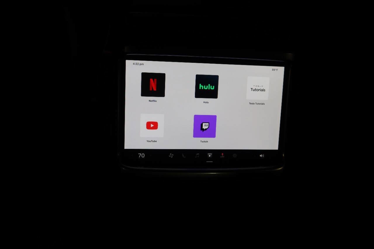 Used 2024 Tesla Model S Plaid AWD/4WD image 24