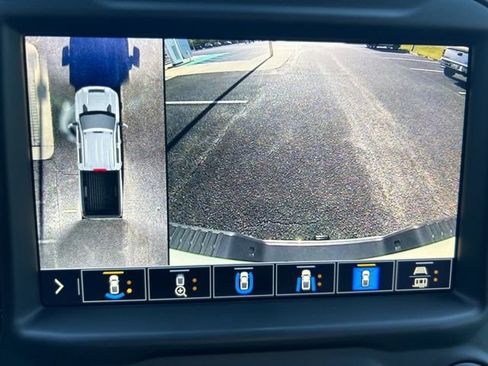 Used 2021 Chevrolet Silverado 2500 LTZ image 28