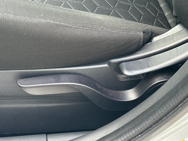 Used 2025 Mitsubishi Outlander Sport ES AWD/4WD image 18