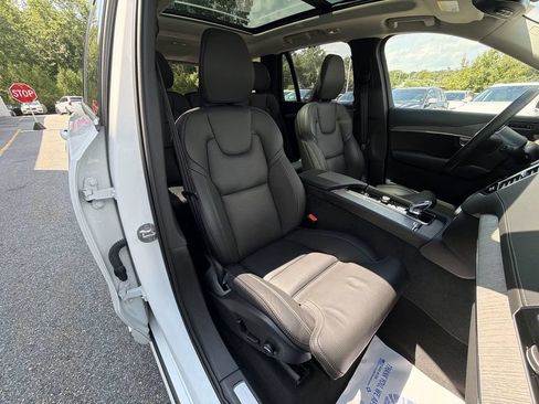 Certified 2025 Volvo XC90 T8 Ultra w/ Protection Package Premier AWD/4WD image 25