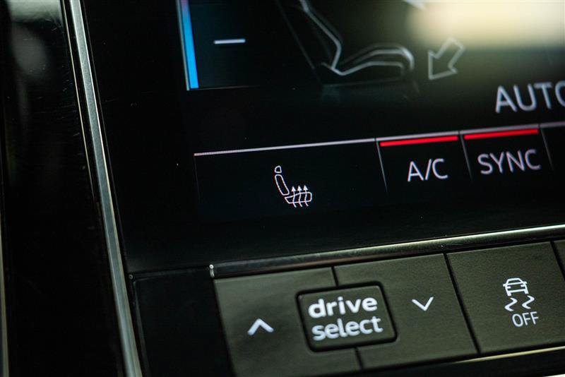 Used 2021 Audi Q7 2.0T Premium AWD/4WD image 24