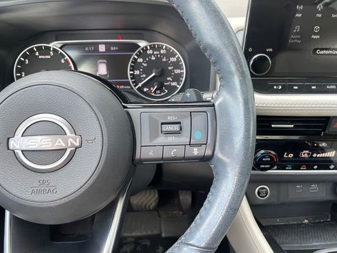 Certified 2023 Nissan Rogue SL w/ SL Premium Package FWD image 16