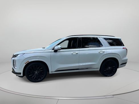 Used 2025 Hyundai Palisade Calligraphy AWD/4WD image 2