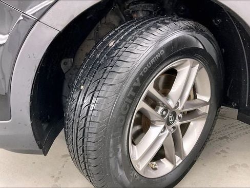 Used 2017 Hyundai Santa Fe Sport AWD/4WD image 33