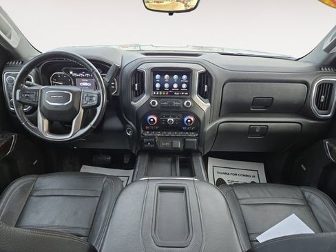 Used 2021 GMC Sierra 2500 Denali w/ Denali Ultimate Package image 3