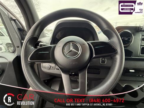 Used 2019 Mercedes-Benz Sprinter 170 image 16