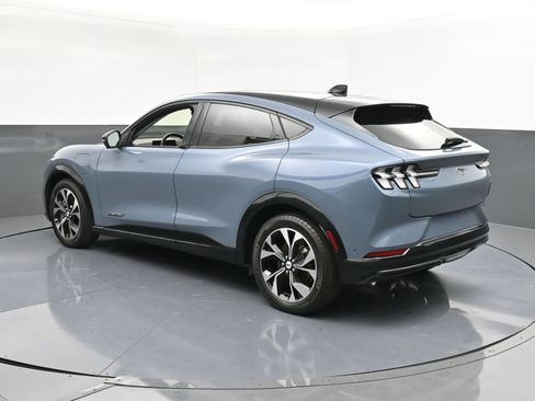 Used 2023 Ford Mustang Mach-E Premium image 6