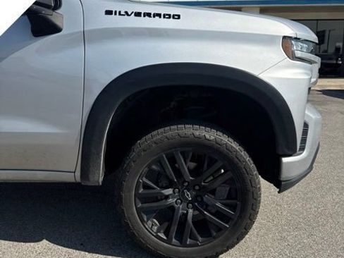 Used 2020 Chevrolet Silverado 1500 RST w/ Rally Edition AWD/4WD image 12