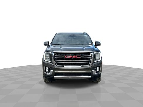 Used 2021 GMC Yukon SLT w/ Rear Media and Nav Package image 3