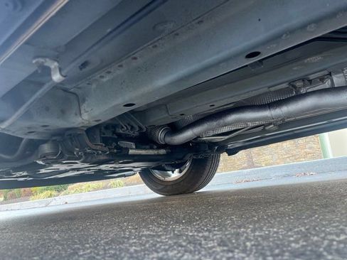 Used 2012 Dodge Journey SXT w/ Flexible Seating Group image 29