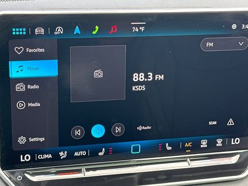 New 2025 Volkswagen Tiguan SE image 16