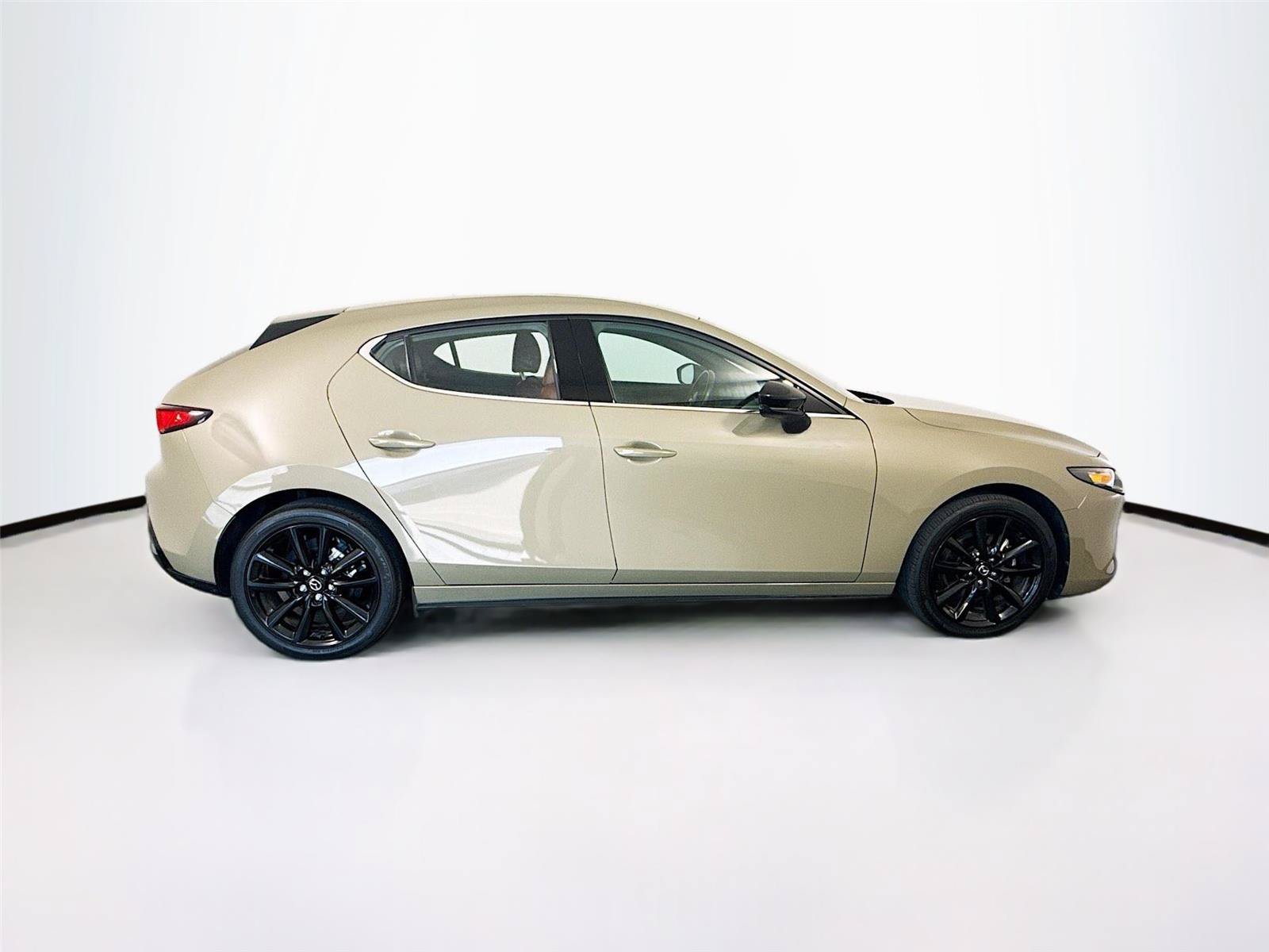 Used 2025 MAZDA MAZDA3 Carbon AWD/4WD image 31