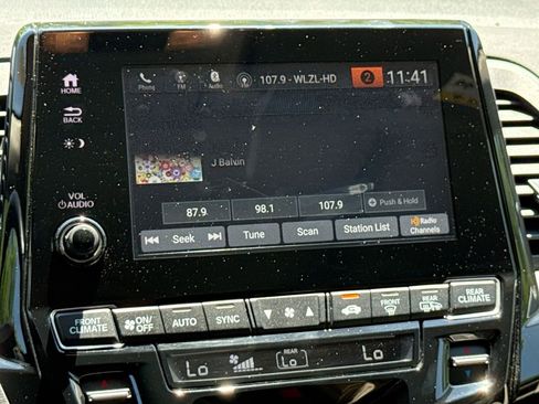 Used 2023 Honda Odyssey EX-L image 12