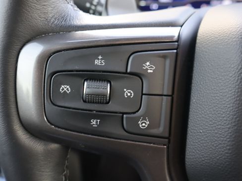 Certified 2025 Chevrolet Silverado 1500 High Country image 24