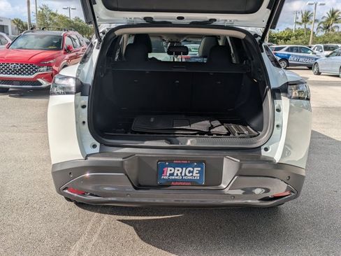 Used 2025 Nissan Murano SL w/ Cargo Package AWD/4WD image 6