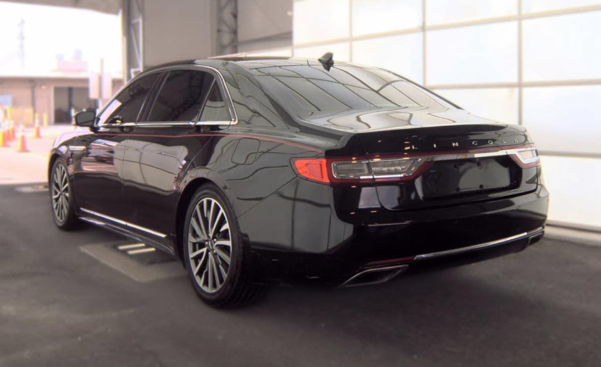 Used 2019 Lincoln Continental Select FWD image 5