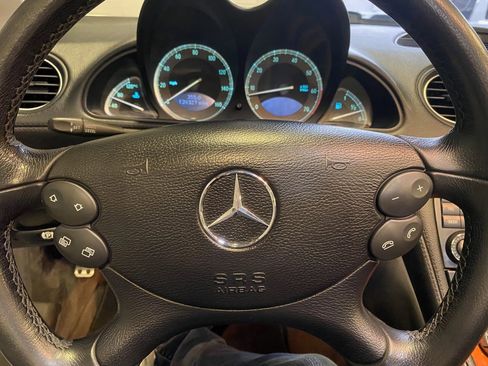 Used 2005 Mercedes-Benz SL 500 image 17