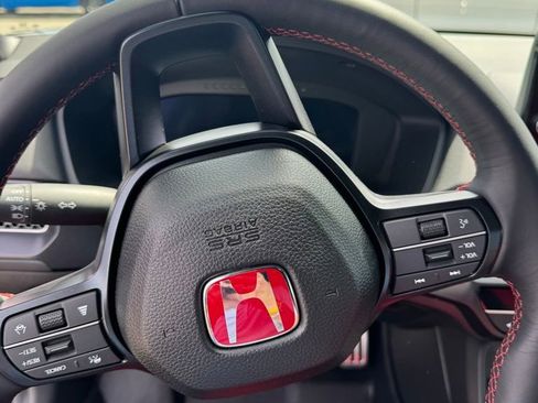 Certified 2025 Honda Civic Type R image 12