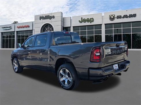 New 2026 RAM 1500 Express image 6