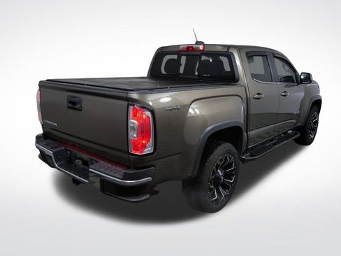 Used 2016 GMC Canyon SLE w/ SLE Convenience Package AWD/4WD image 3