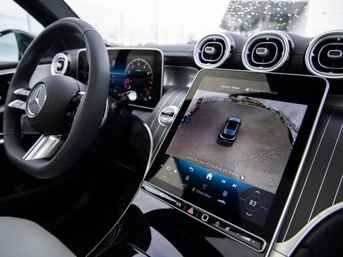 New 2026 Mercedes-Benz GLC 300 4MATIC image 6