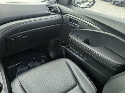 Used 2021 Honda Ridgeline RTL-E image 17