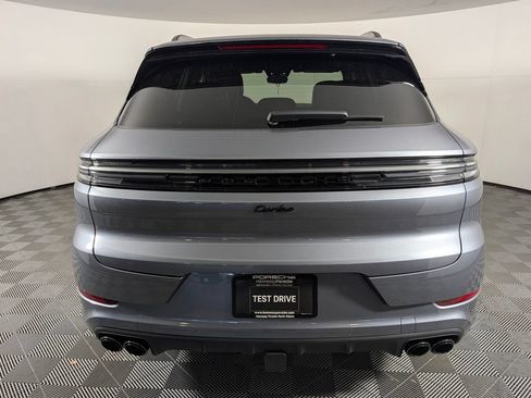 New 2026 Porsche Cayenne Turbo AWD/4WD image 6
